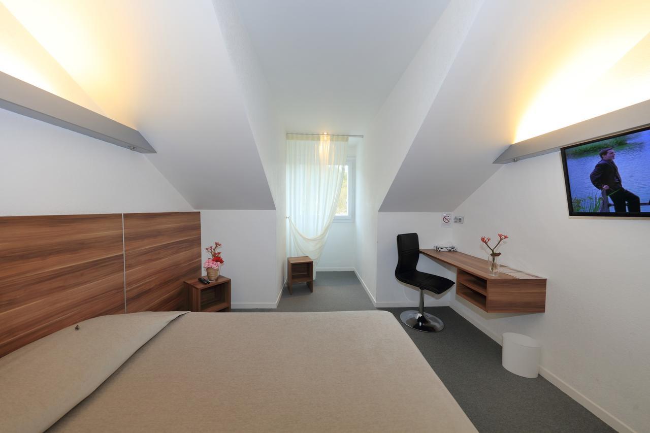 Logis Hotel Restaurant L'Europe Marvejols Dış mekan fotoğraf